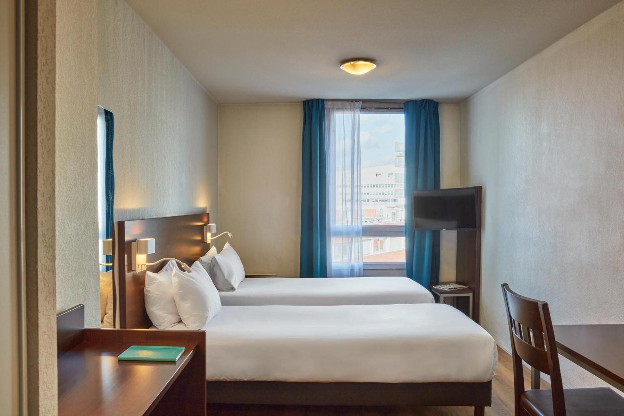 Aparthotel Adagio Access Paris Saint-Denis Pleyel Exterior photo
