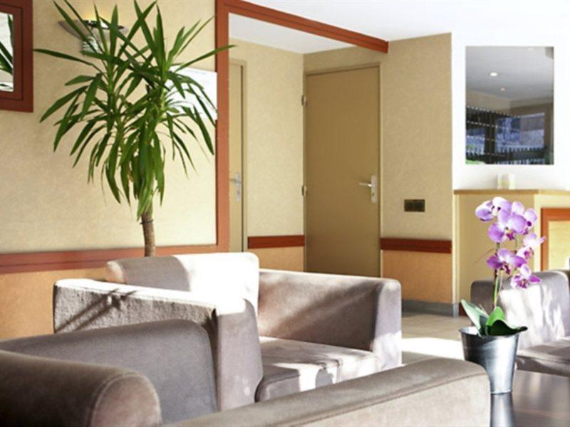 Aparthotel Adagio Access Paris Saint-Denis Pleyel Exterior photo